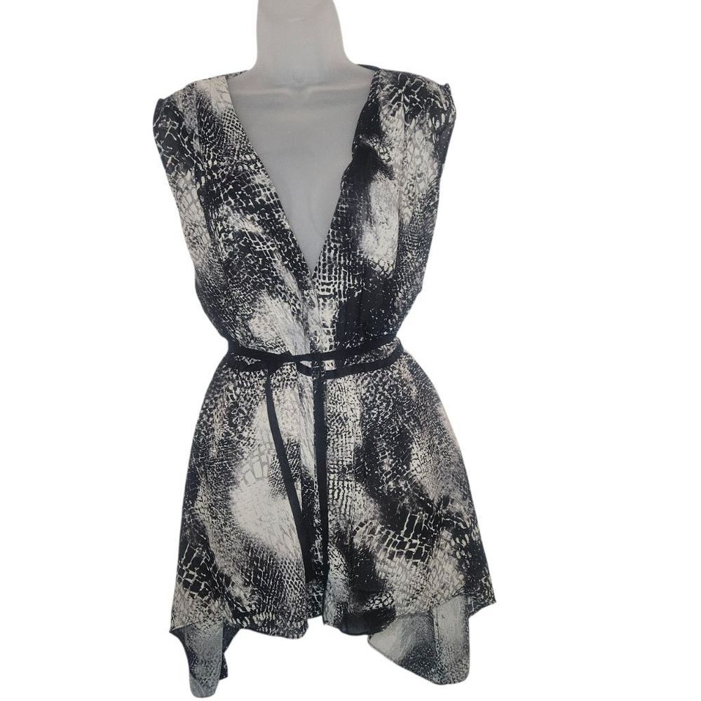 Lane Bryant Snake Print Chiffon Flowy Sleevless Tie Blouse Sz 22/24 GUC PTP 30"